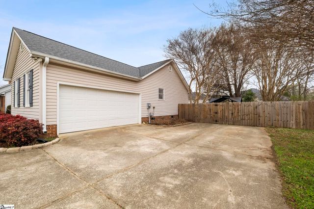 100 Tearose Lane, Simpsonville, SC 29681