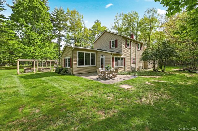 168 Cooper Lake Road, Bearsville, NY 12409
