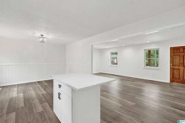 329 2ND AVENUE S, Pleasant Grove, AL 35127