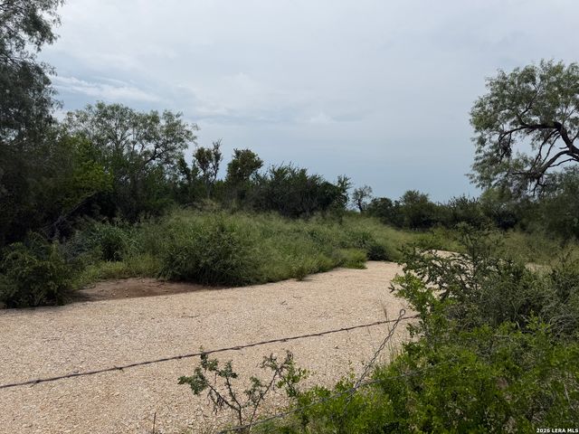 2018 STRAWBERRY CITY RD, Poteet, TX 78065