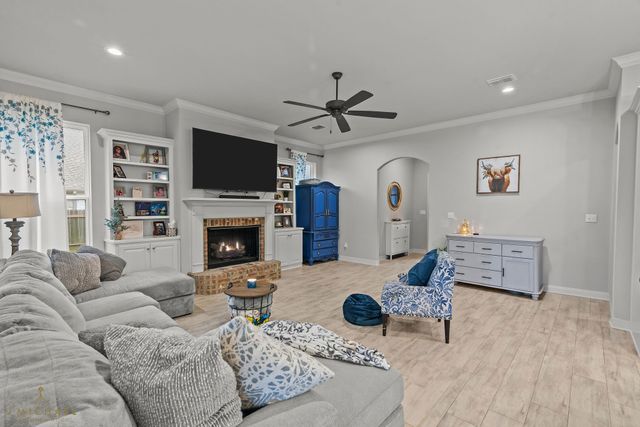 1154 Green Wood Circle, Haughton, LA 71037