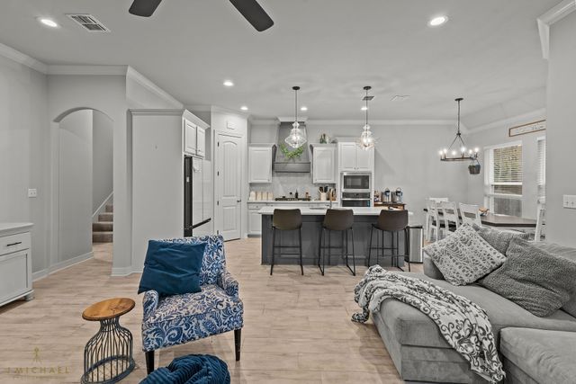 1154 Green Wood Circle, Haughton, LA 71037