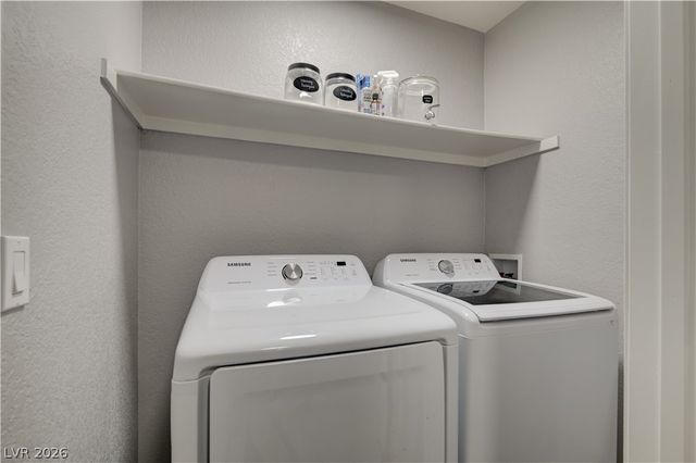 5260 Mission Monterey Lane 105, Las Vegas, NV 89107