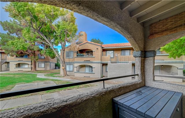 5260 Mission Monterey Lane 105, Las Vegas, NV 89107