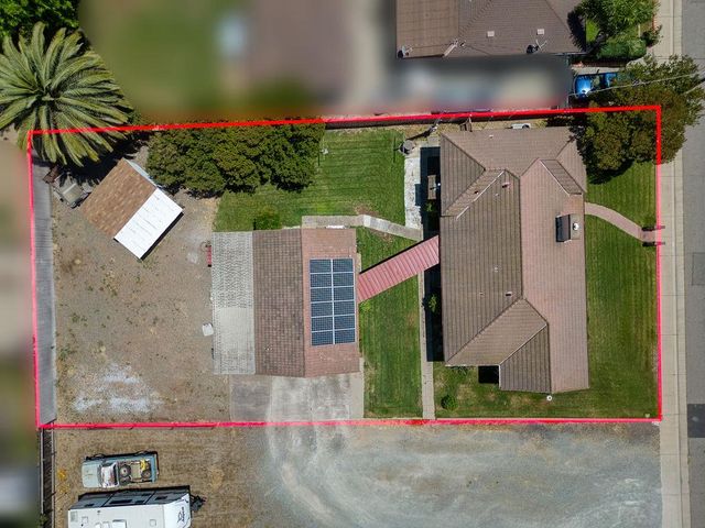 2212 Vine Ave, Escalon, CA 95320