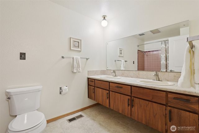 616 109th Avenue SE, Bellevue, WA 98004