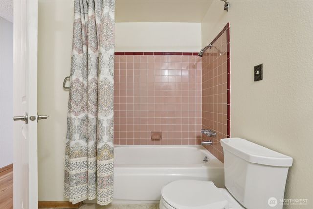 616 109th Avenue SE, Bellevue, WA 98004