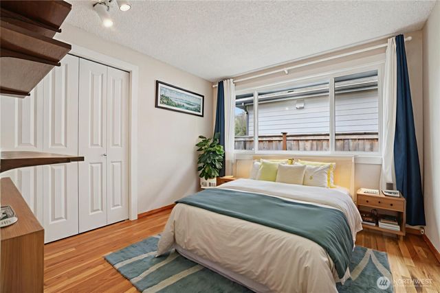 616 109th Avenue SE, Bellevue, WA 98004