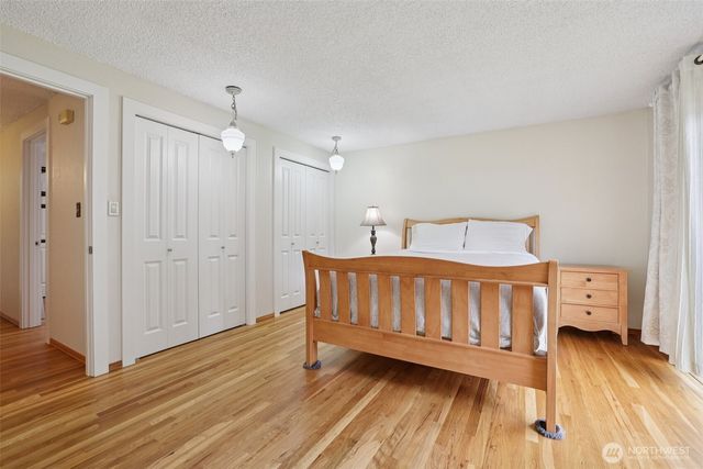 616 109th Avenue SE, Bellevue, WA 98004