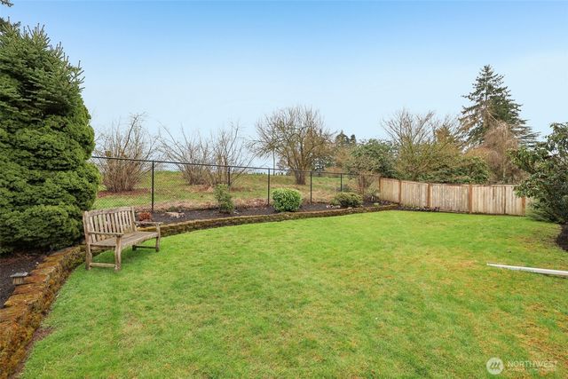 616 109th Avenue SE, Bellevue, WA 98004