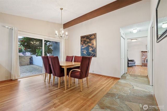 616 109th Avenue SE, Bellevue, WA 98004