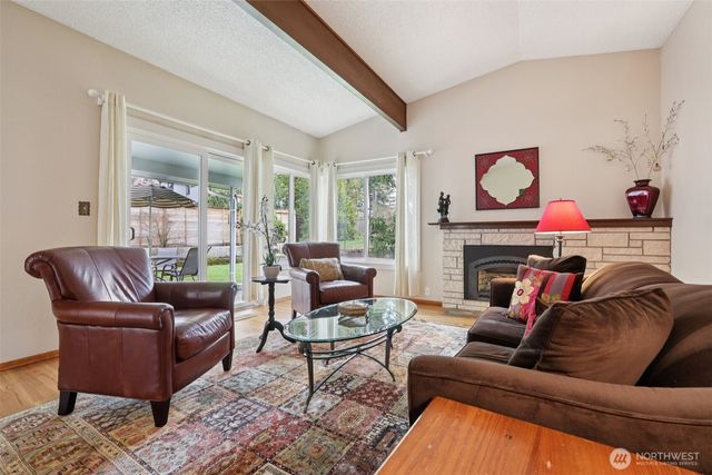 616 109th Avenue SE, Bellevue, WA 98004