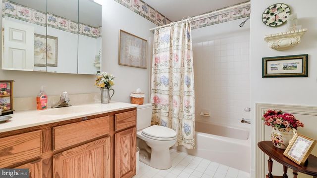 10 AURORA CT, Doylestown, PA 18901