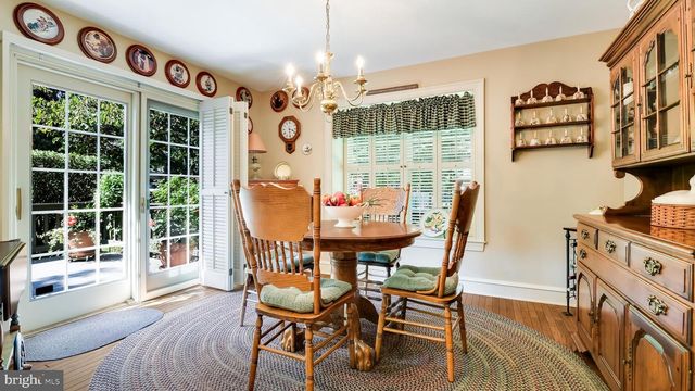 10 AURORA CT, Doylestown, PA 18901