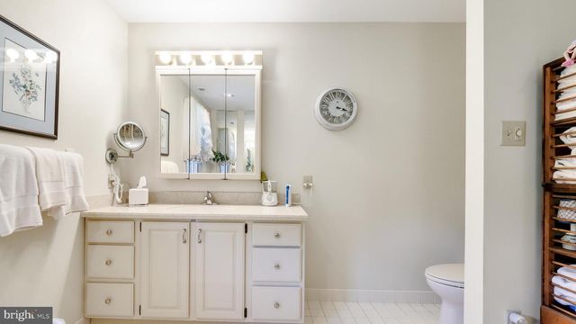 10 AURORA CT, Doylestown, PA 18901