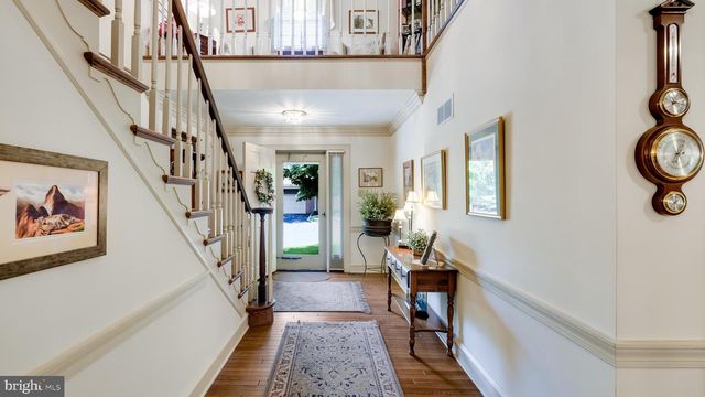 10 AURORA CT, Doylestown, PA 18901