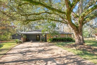 2815 Anita Cir, Baton Rouge, LA 70805