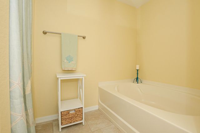 4190 Gator Greens Way 35, Fort Pierce, FL 34982