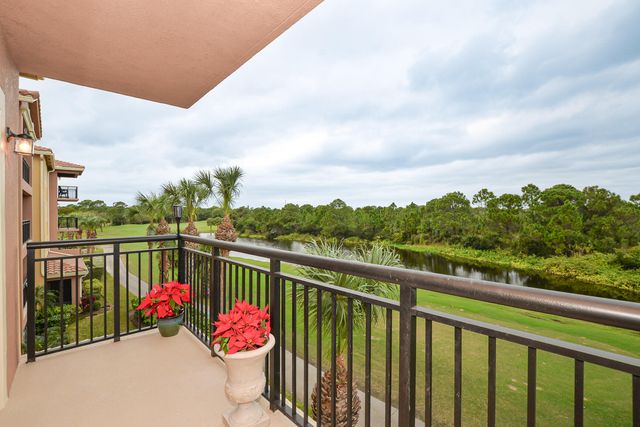 4190 Gator Greens Way 35, Fort Pierce, FL 34982