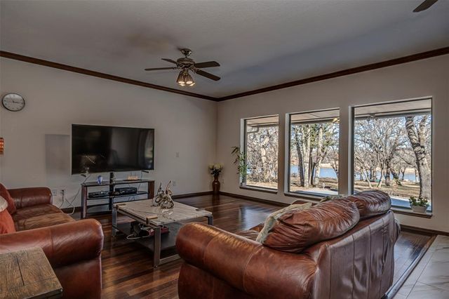 13974 S Broadway, Edmond, OK 73034