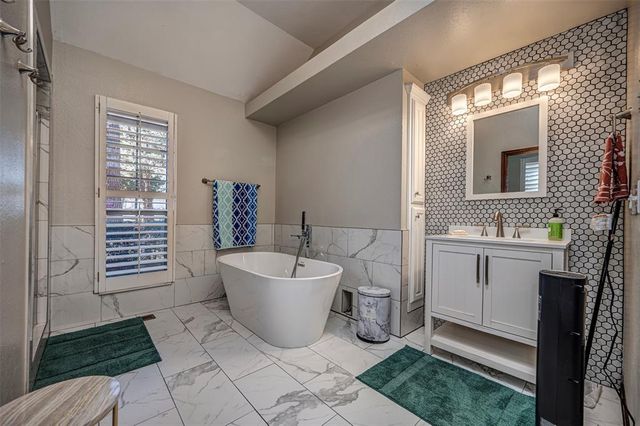 13974 S Broadway, Edmond, OK 73034