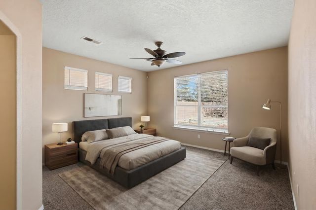 10520 Rosefinch Drive NW, Albuquerque, NM 87114