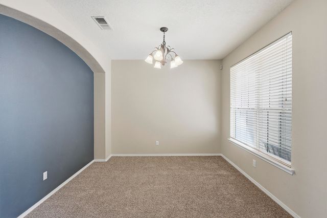 10520 Rosefinch Drive NW, Albuquerque, NM 87114