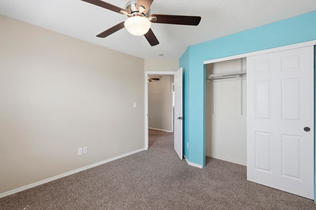 10520 Rosefinch Drive NW, Albuquerque, NM 87114