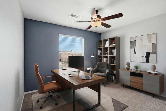 10520 Rosefinch Drive NW, Albuquerque, NM 87114