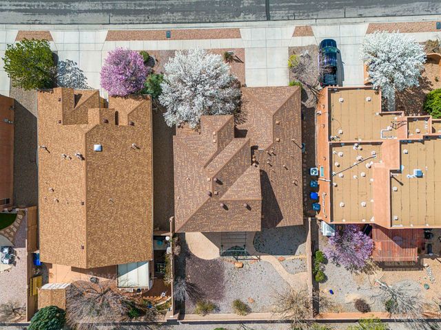 10520 Rosefinch Drive NW, Albuquerque, NM 87114