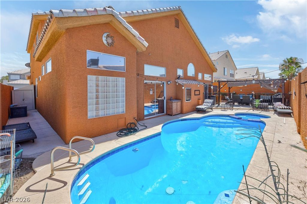 530 Rancho Del Mar Way, North Las Vegas, NV 89031 — exterior