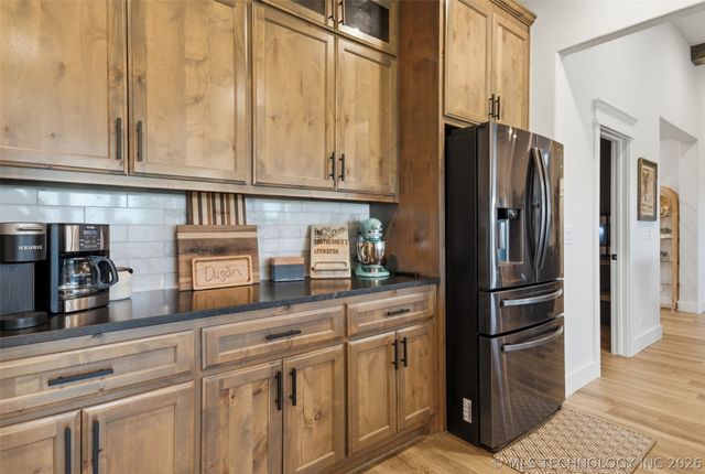 18497 N Jamestown Avenue, Skiatook, OK 74070