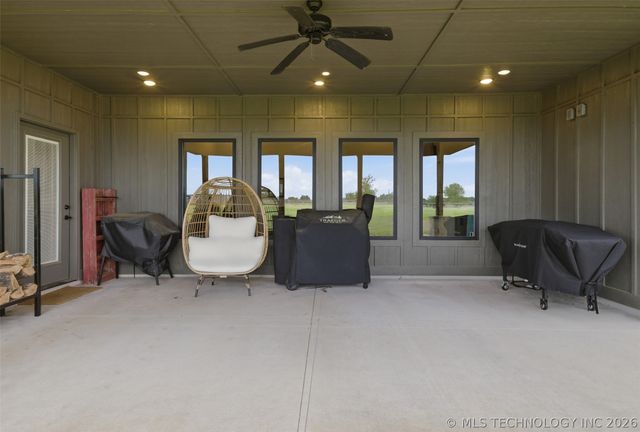 18497 N Jamestown Avenue, Skiatook, OK 74070