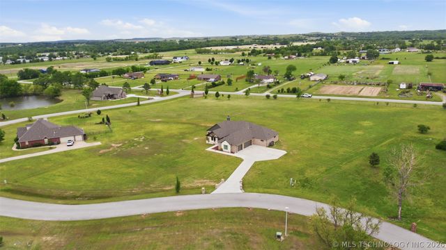18497 N Jamestown Avenue, Skiatook, OK 74070