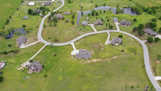 18497 N Jamestown Avenue, Skiatook, OK 74070