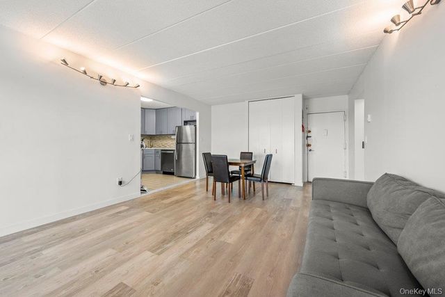87-08 Justice Avenue 6B, Elmhurst, NY 11373