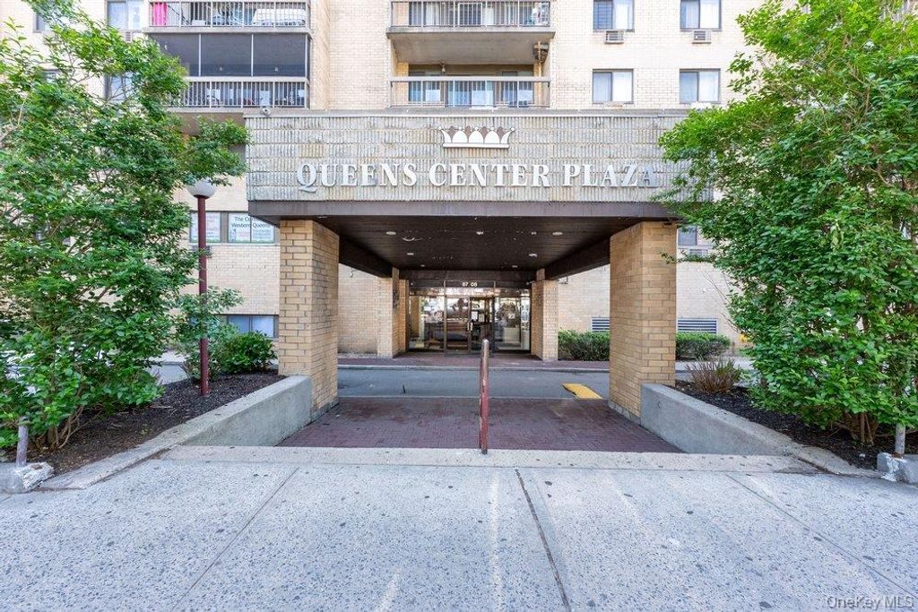 87-08 Justice Avenue 6B, Elmhurst, NY 11373