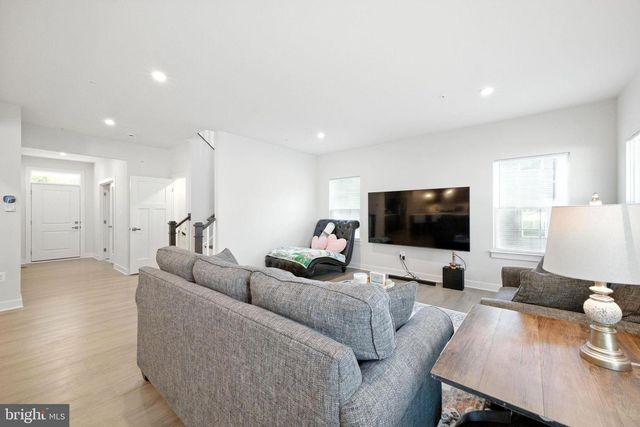 15513 TWIN RIVER CIR, Bowie, MD 20716