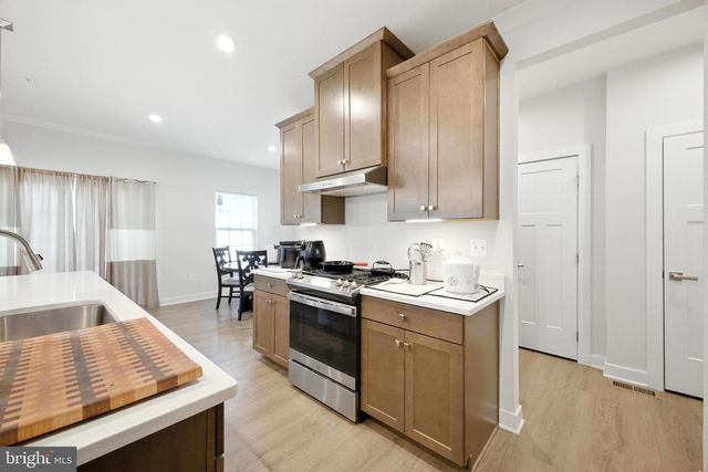 15513 TWIN RIVER CIR, Bowie, MD 20716