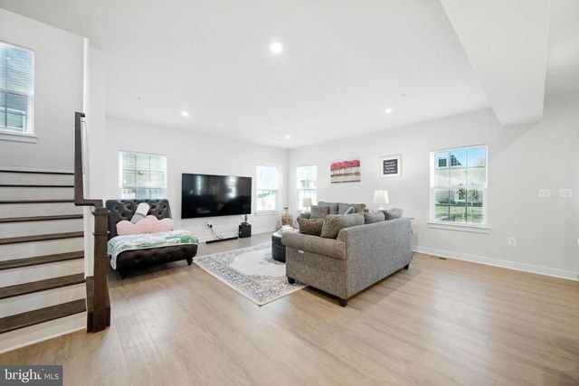 15513 TWIN RIVER CIR, Bowie, MD 20716