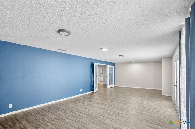 308 Woodway Drive, Victoria, TX 77904