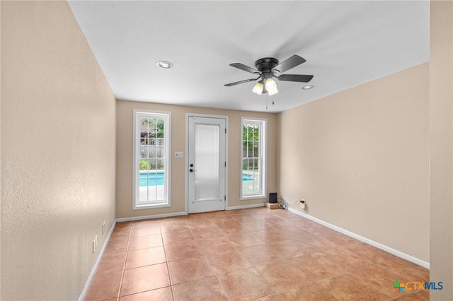 308 Woodway Drive, Victoria, TX 77904