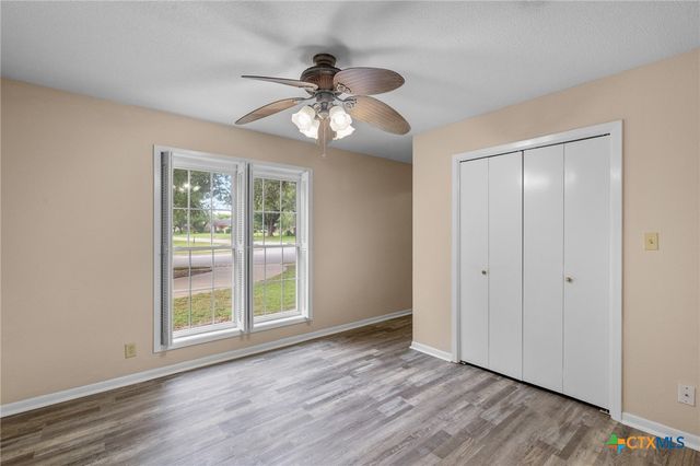 308 Woodway Drive, Victoria, TX 77904