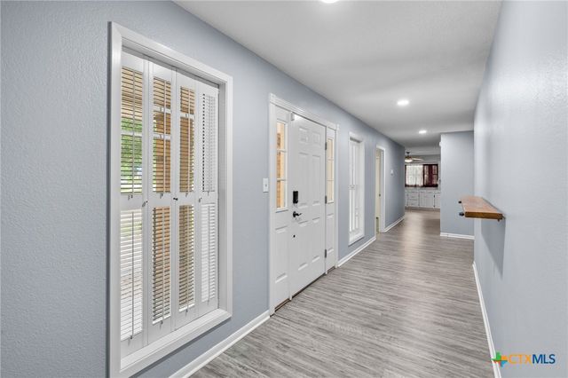 308 Woodway Drive, Victoria, TX 77904