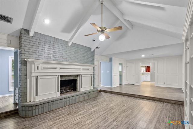 308 Woodway Drive, Victoria, TX 77904
