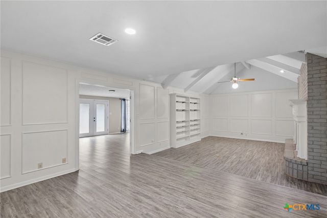 308 Woodway Drive, Victoria, TX 77904
