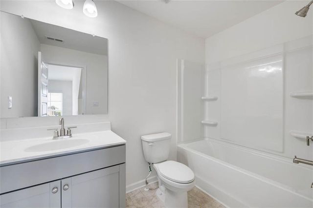 212 Umber Road, Locust Grove, GA 30248