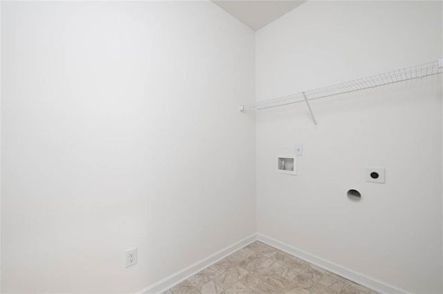 212 Umber Road, Locust Grove, GA 30248