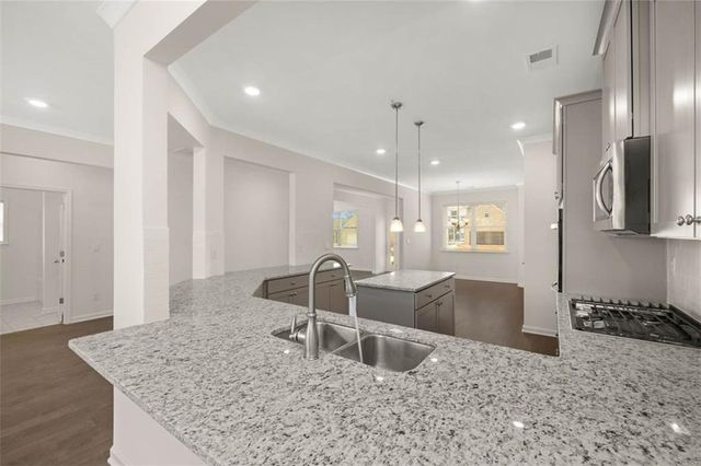 212 Umber Road, Locust Grove, GA 30248