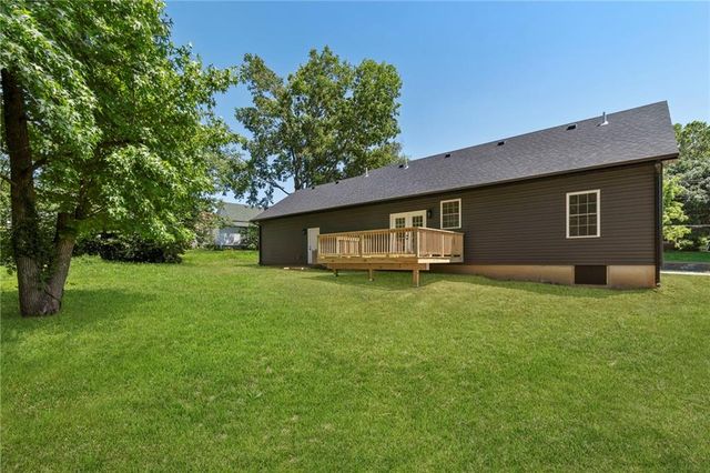 410 E Main Street, Richmond, MO 64085